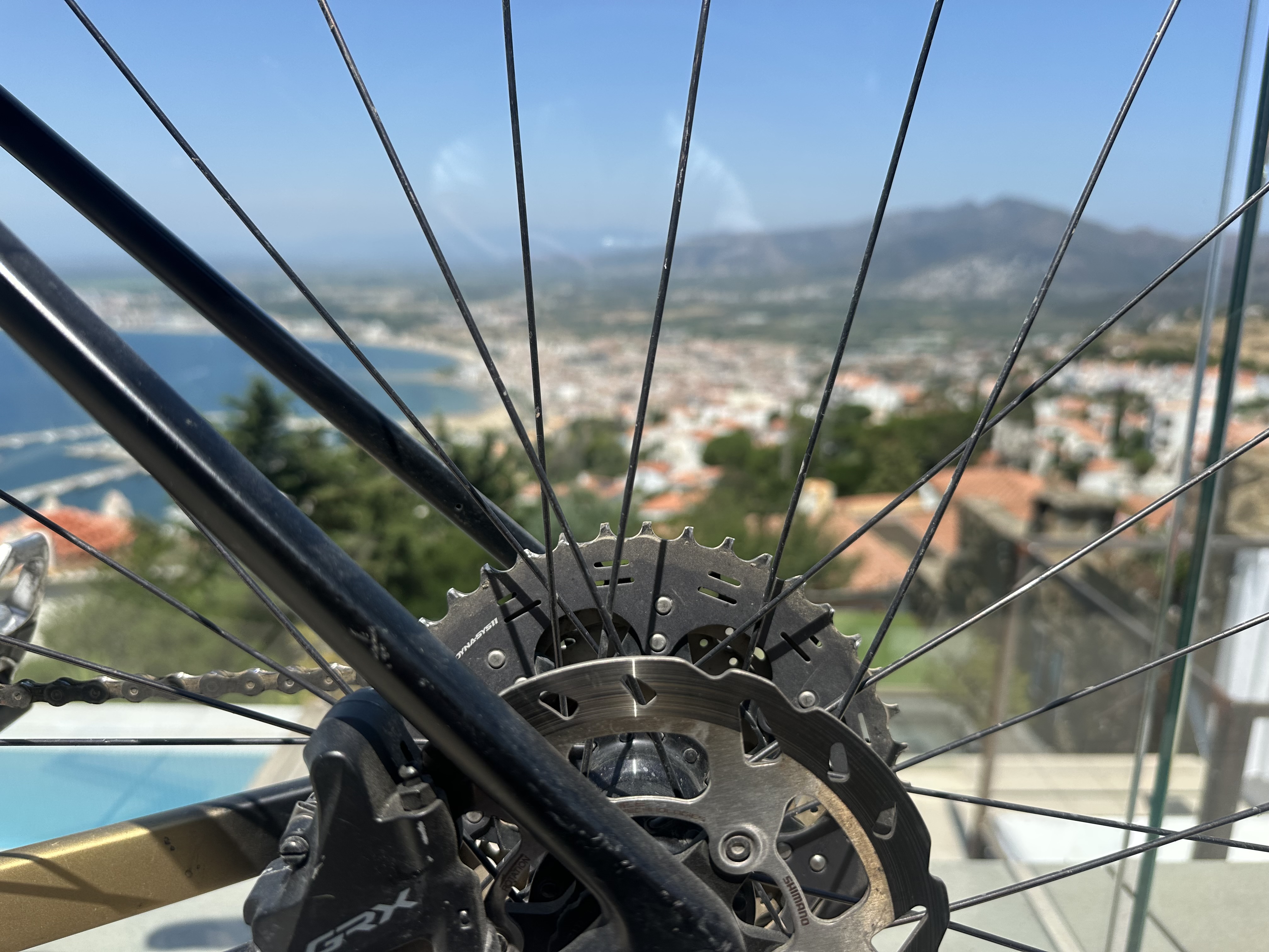 Rear cassette detail with Bay of Roses in background